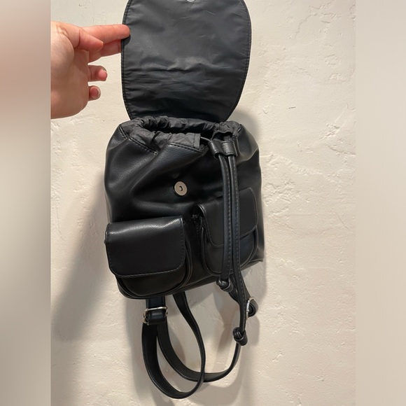 Black Backpack Purse NWOT - Picture 2 of 7